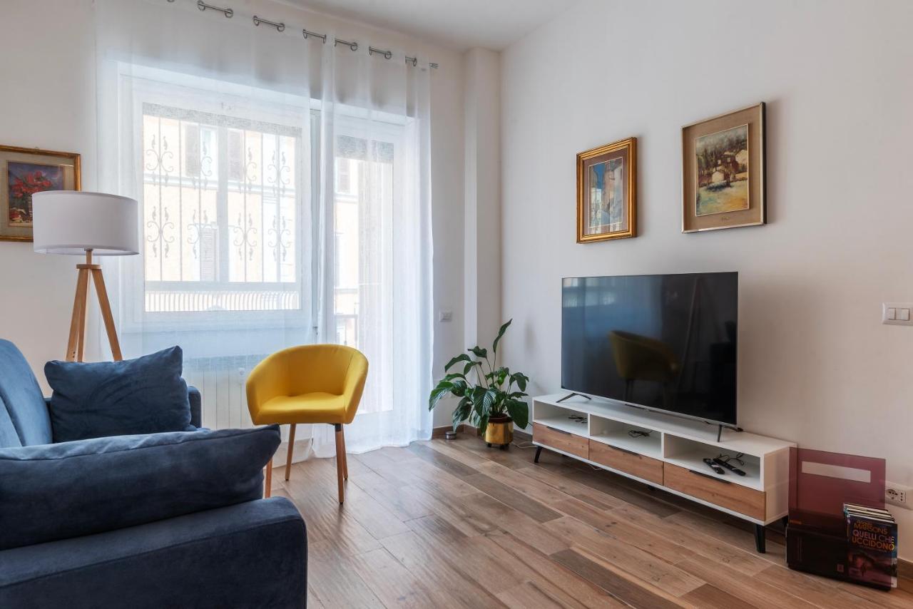 Piazza Re Di Roma Comfy Apartment Eksteriør bilde
