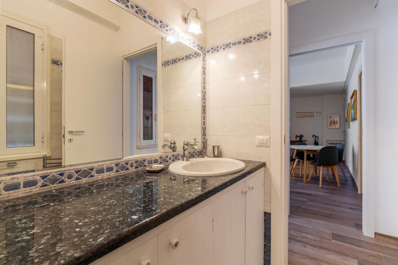Piazza Re Di Roma Comfy Apartment Eksteriør bilde
